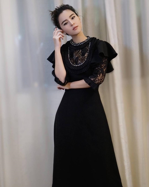 ออม สุชาร์