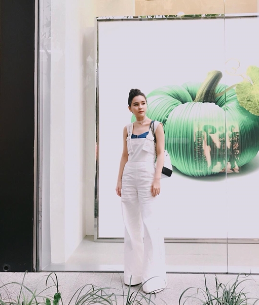 ออม สุชาร์