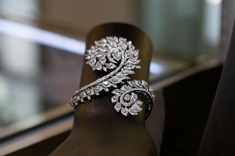 เครื่องเพชร