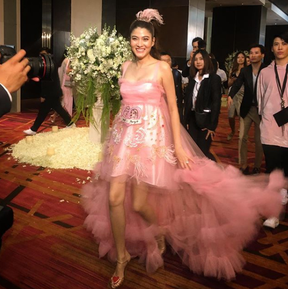 ชุดแต่งงาน มาร์กี้