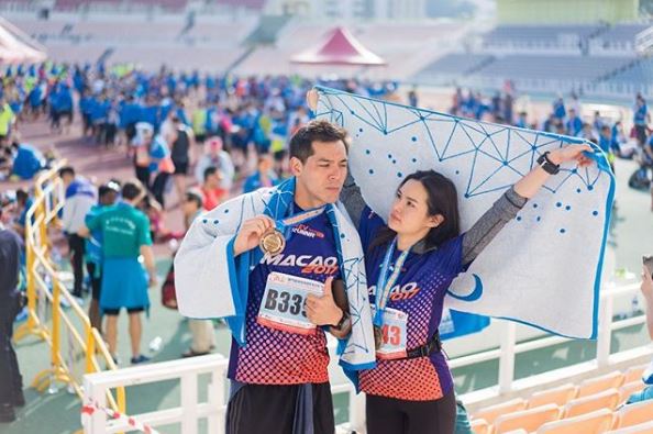 คู่รักนักวิ่ง