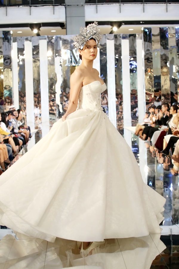 ชุดแต่งงาน