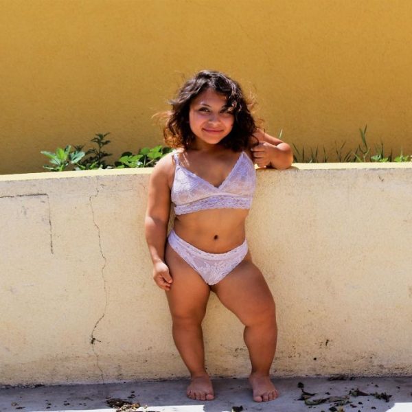 นางแบบร่างแคระ