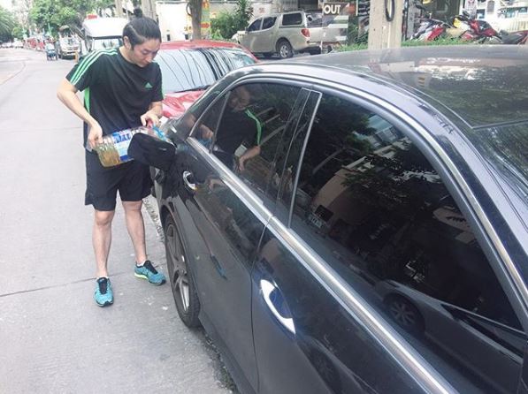 คู่รักดาราคบนาน