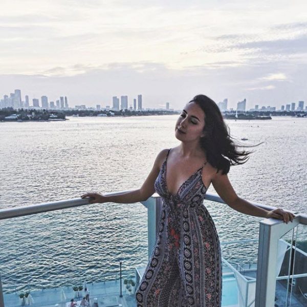 เน็ตไอดอล