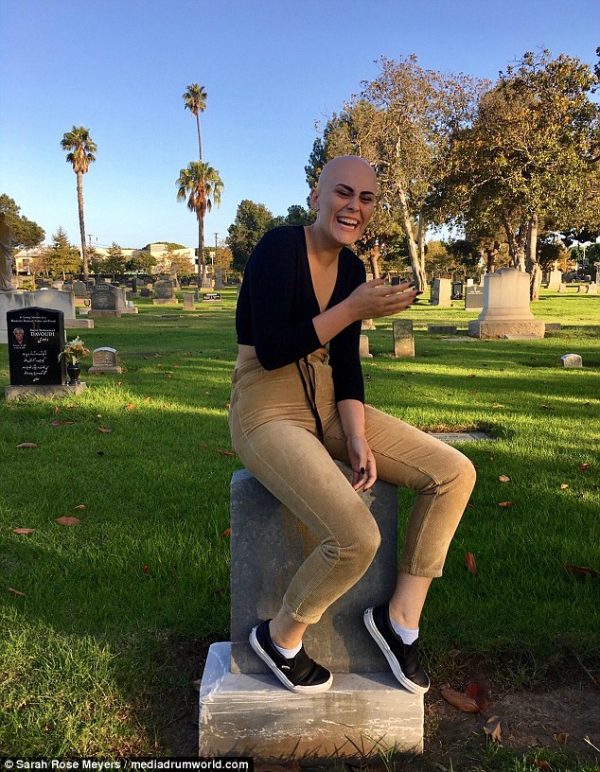 Sarah Rose Meyers โรคผมร่วง