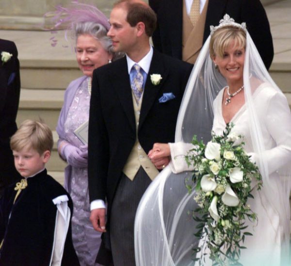 ชุดแต่งงานของเจ้าหญิงราชวงศ์อังกฤษ