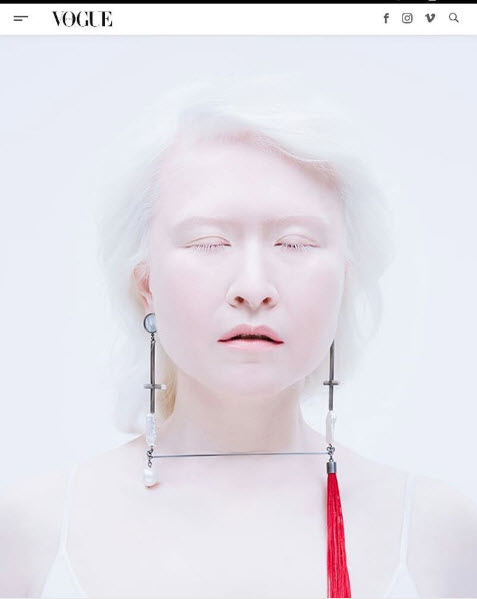 นางแบบแปลก 