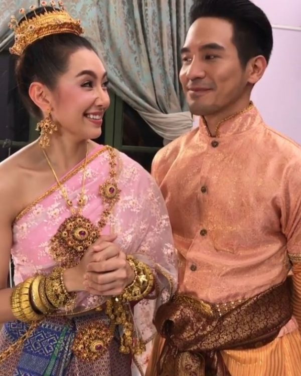 ชุดแต่งงานสมัยอยุธยา