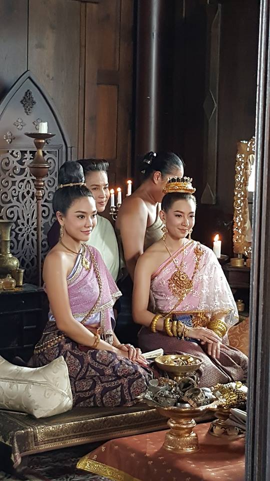 ชุดแต่งงานสมัยโบราณ