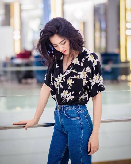 ใหม่ ดาวิกา