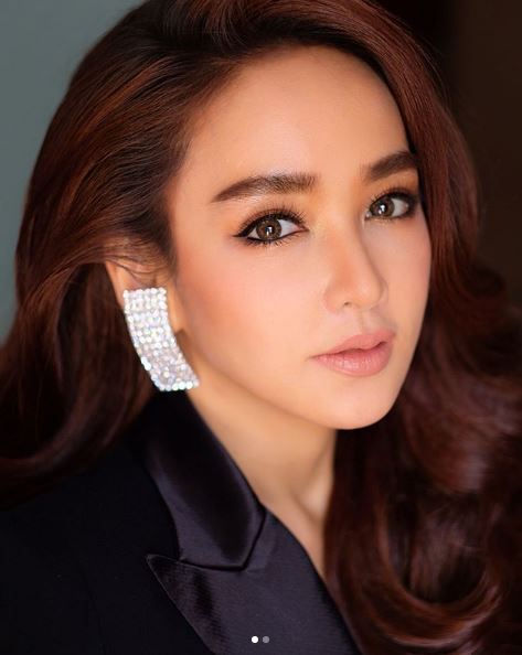 เมคอัพลดอายุ