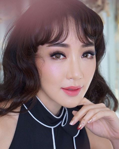 เมคอัพลดอายุ