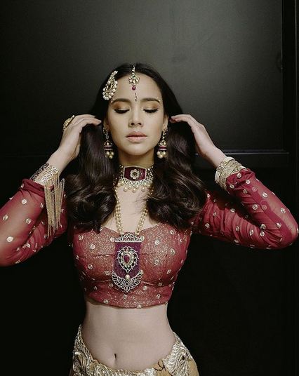 ญาญ่า อุรัสยา