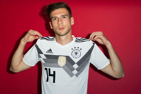 นักบอลหล่อ