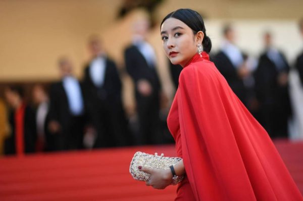  สาวจีนศัลยกรรมจนเหมือน ฟ่านปิงปิง