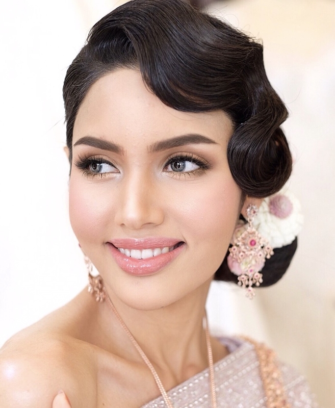 วีณา ปวีณา