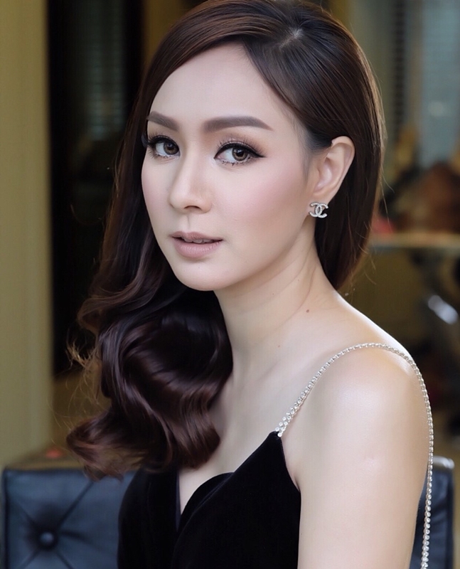 แต่งหน้าออกงาน