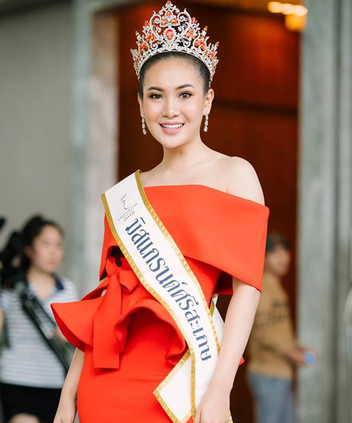 แคท อาทิติยา เบ็ญจะปัก มิสแกรนด์ศรีสะเกษ