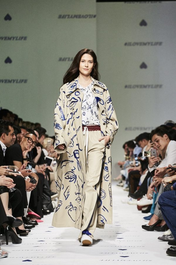 มารีญา พูลเลิศลาภ 