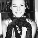 ผู้หญิงยิ้มสวย