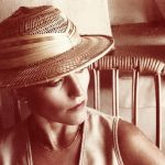 ภาพสมัยก่อน เมย์ มัสก์