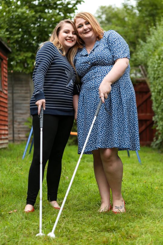 สาวตาบอด