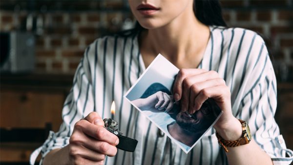 กลับไปคบแฟนเก่า