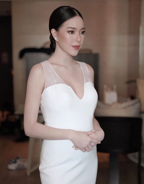 งานแต่งเนม