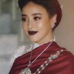 แพรี่พาย ใส่ผ้าไทย