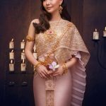 เต้ย จรินทร์พร ใส่ชุดไทย