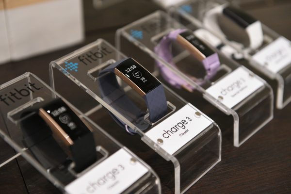 ฟิตบิท ชาร์จ 3 (Fitbit Charge 3) 