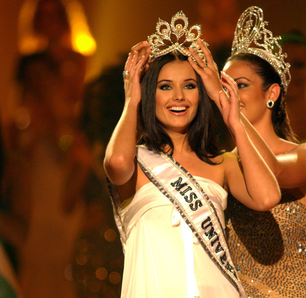 มิสยูนิเวิร์ส