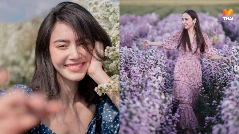 ถ่ายรูป ถ่ายรูปกับดอกไม้ ถ่ายรูปกับทุ่งดอกไม้ ท่าถ่ายรูป ท่าโพสถ่ายรูป วิธีถ่ายรูป